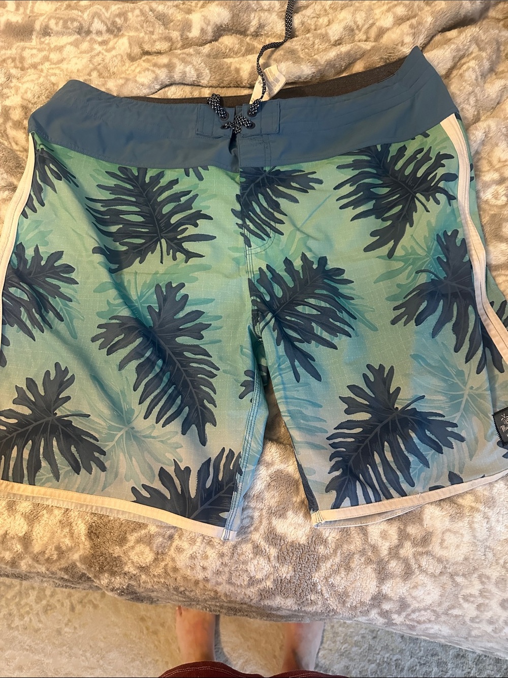 Rip Curl Men's Teal and Navy Tropical Leaf Board Shorts